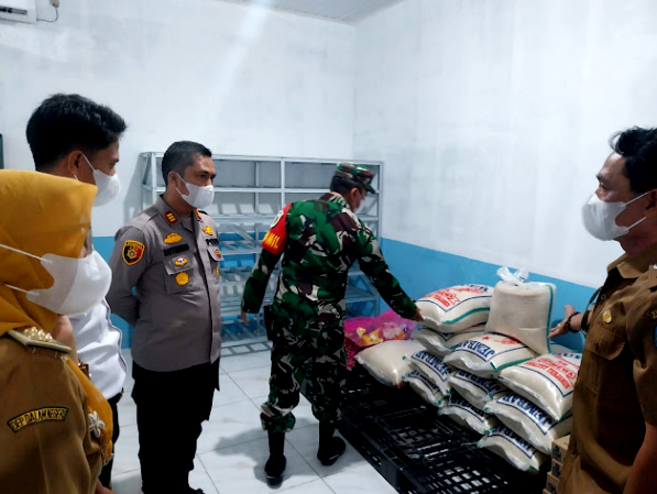 Kapolsek Arahan Hadiri Launching Program Dapur Sehat MBG di Desa Linggajati